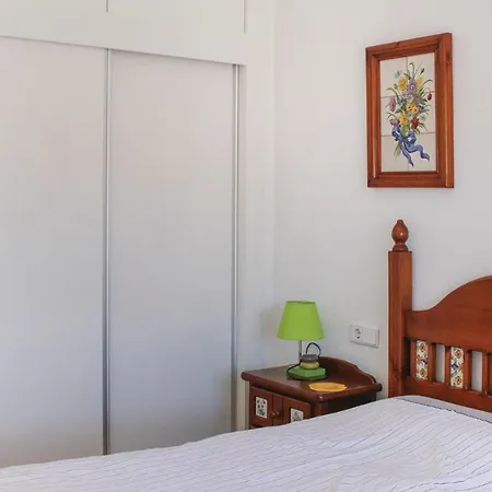 Casa vacanze 3 Bedroom Lovely In *