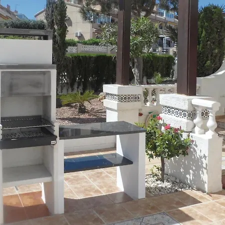 Casa vacanze 3 Bedroom Lovely In *